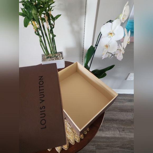Louis Vuitton brown empty box - Picture 3 of 7